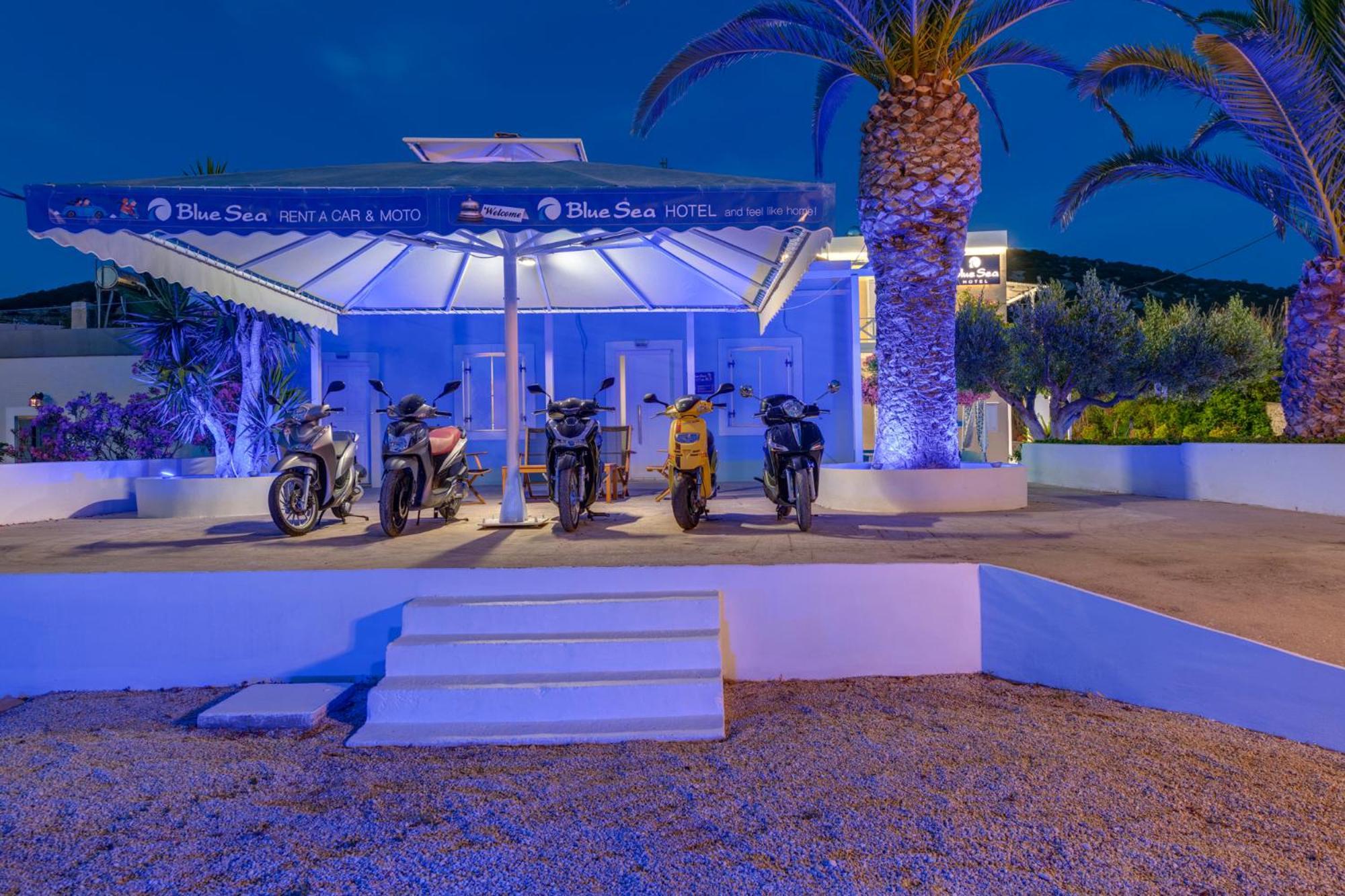 Hotel Blue Sea à Galissas Extérieur photo