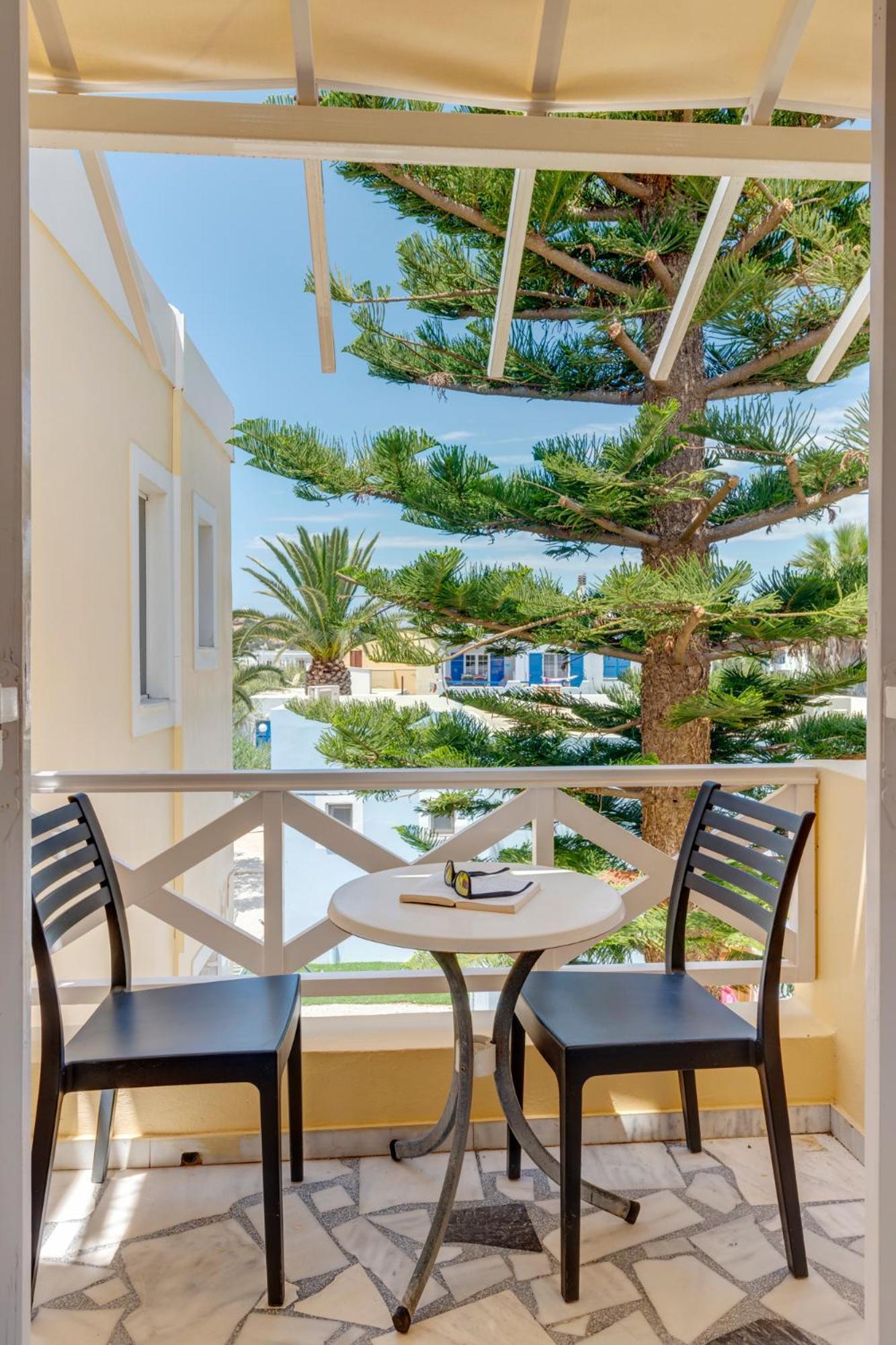 Hotel Blue Sea à Galissas Extérieur photo