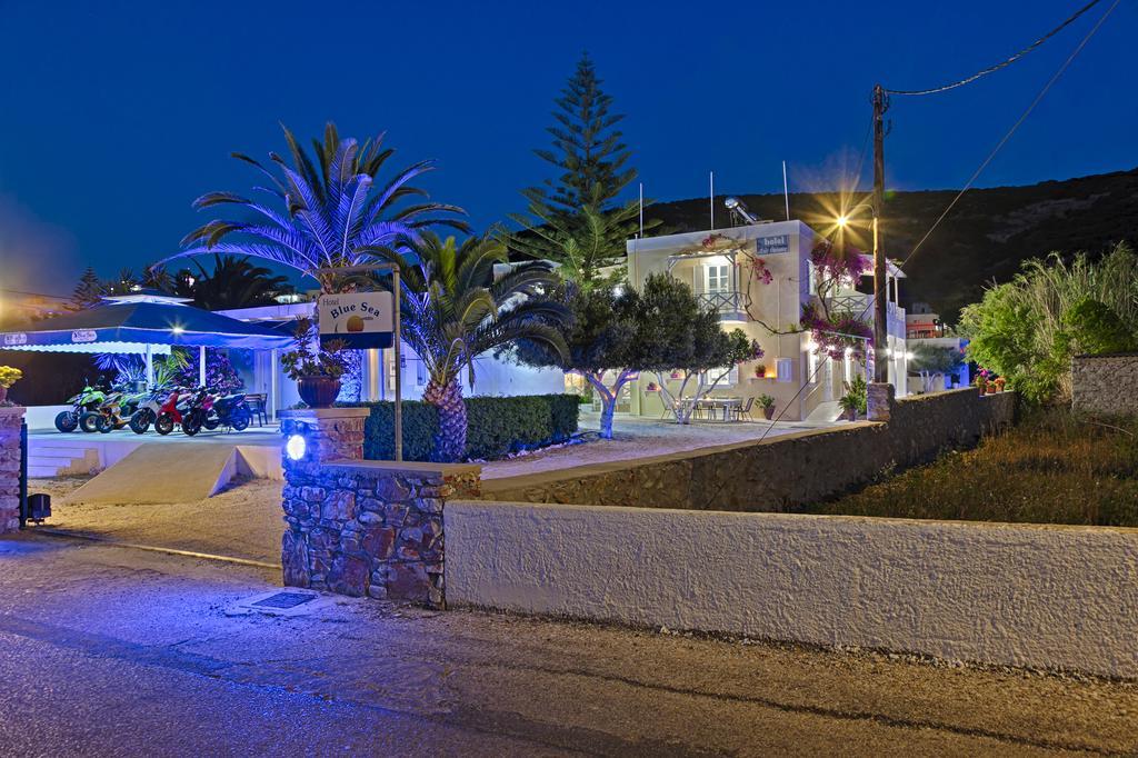 Hotel Blue Sea à Galissas Extérieur photo