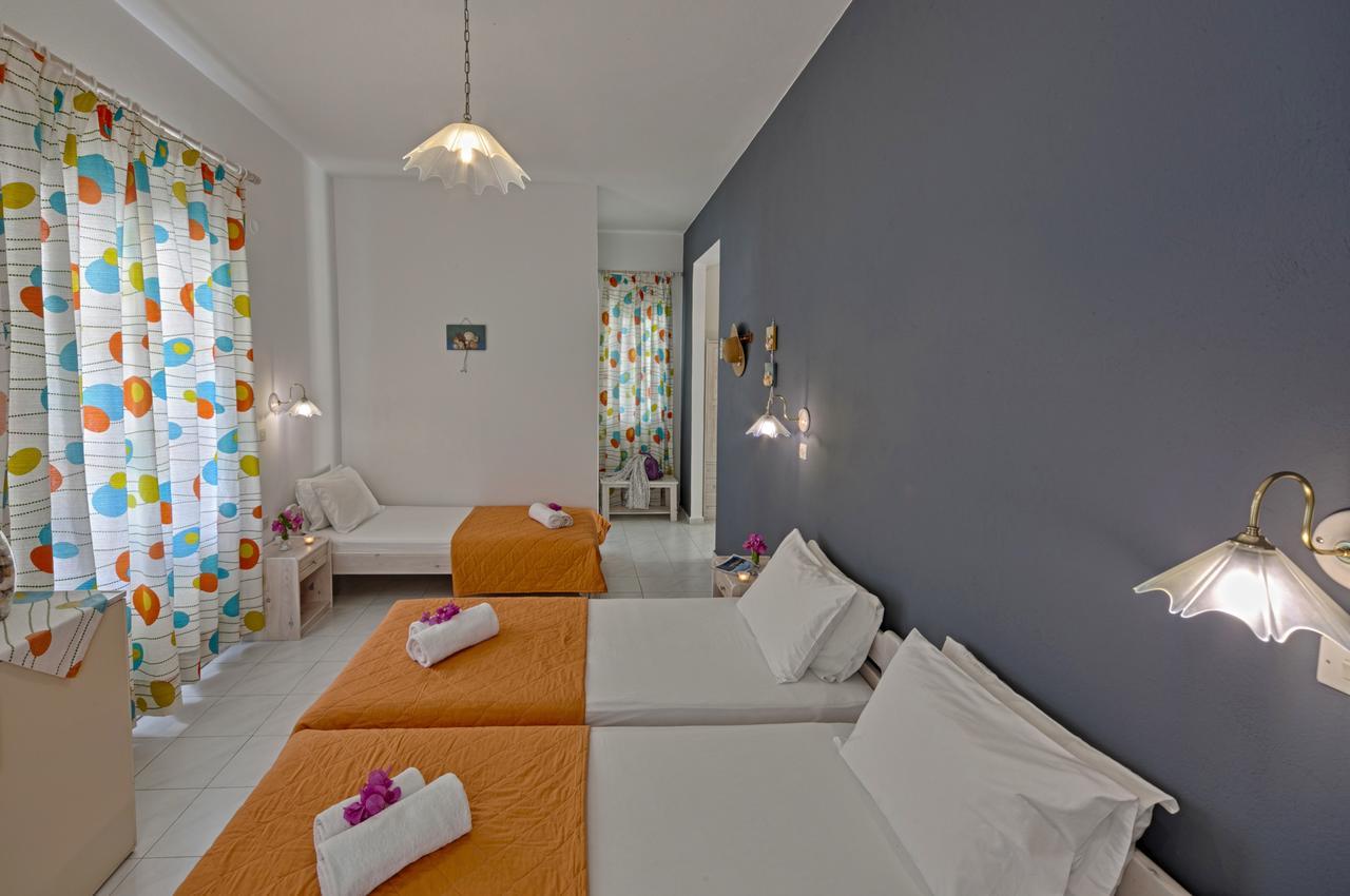 Hotel Blue Sea à Galissas Extérieur photo